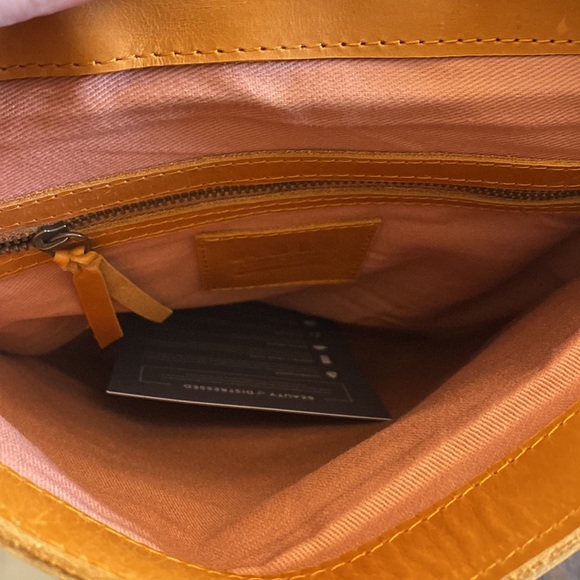 Able Fozi Backpack - Picture 2 of 6